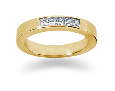 0.25 Carat Princess Cut Diamond Wedding Band in 14K Yellow Gold