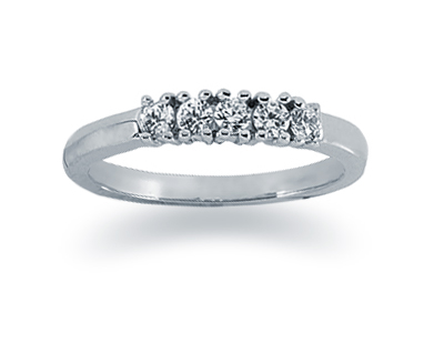 0.25 Carat Diamond Band in 14K White Gold