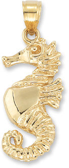 Seahorse Pendant in 14K Yellow Gold
