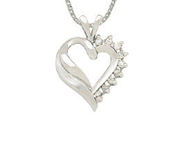 1K White Gold Duality Diamond Heart Pendant