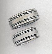 14K White Gold Hammered Wedding Band Ring