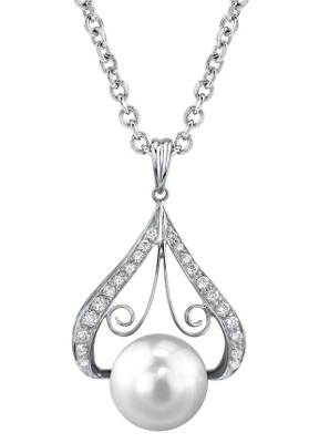 South Sea Pearl & Diamond Kiss Pendant