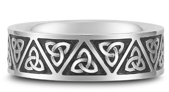 Why Men’s Celtic Wedding Bands Can Make Strong Statements