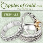 Want To Make Money With Your Facebook Page or Twitter Account? Become An Apples of Gold Affiliate!