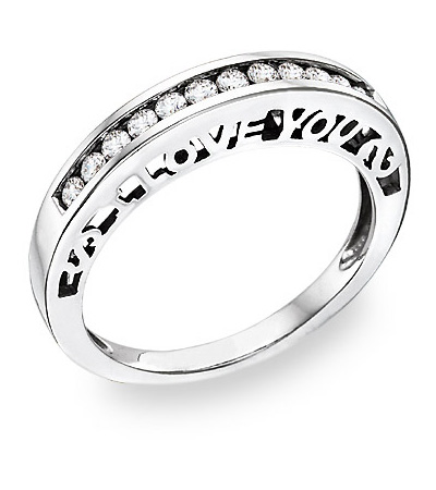 Diamond Anniversary Bands to Celebrate Your Marriage