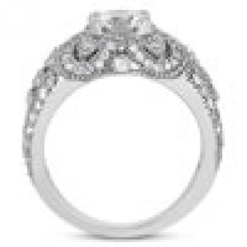 0.89 Carat Vintage Style Engagement Ring 3