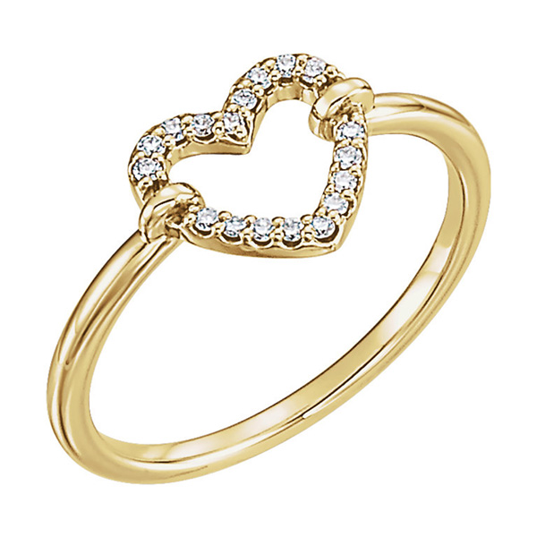 0.10 Carat Diamond Heart Ring in 14K Gold