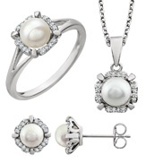 Cultured Freshwater Pearl and Diamond Jewelry Set