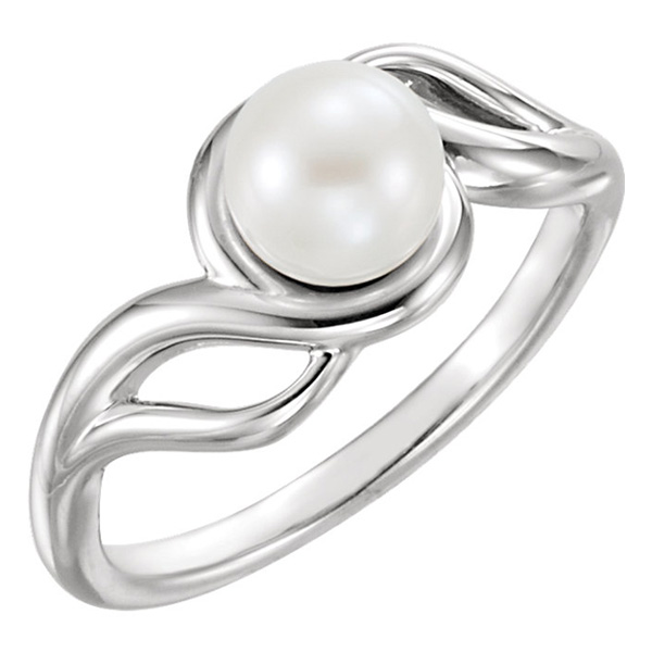 Freshwater Pearl Weave Ring in 14K White Gold
