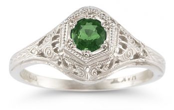 Antique-Style Emerald Wedding Ring Set 6