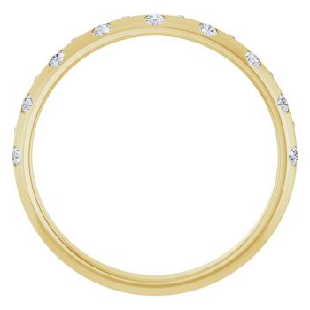 Staggered 1/6 Carat Diamond Wedding Band Ring in 14K Gold 2