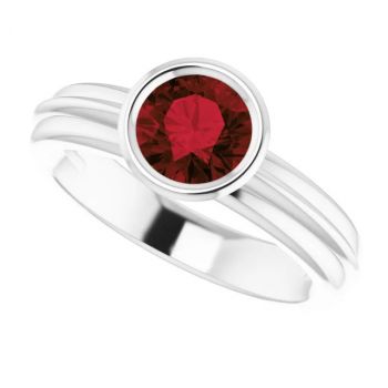 Bezel Garnet Solitaire Ring in 14K White Gold 5