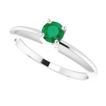 Emerald Gemstone Solitaire Ring in 14K White Gold 4