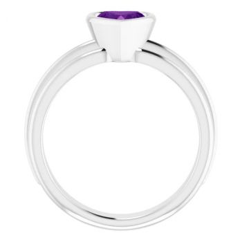 Heart-Shaped Amethyst Solitaire Ring in 14K White Gold 2