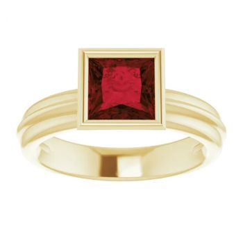 14K Gold Princess-Cut Garnet Solitaire Ring 3
