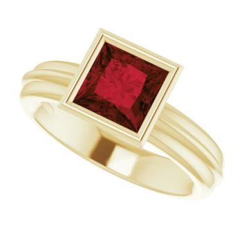 14K Gold Princess-Cut Garnet Solitaire Ring 5