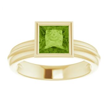 Bezel Princess-Cut Peridot Solitaire Ring in 14K Gold 3
