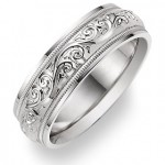 Antique-Style, Traditional, or Modern Wedding Bands?