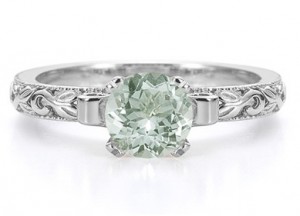 5 Creative Ways to Propose with a Green Amethyst Gemstone Ring 