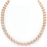 Pearl Necklaces: Statements of Beauty