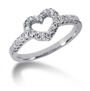 petite-diamond-heart-ring-white-gold-CSR398WC