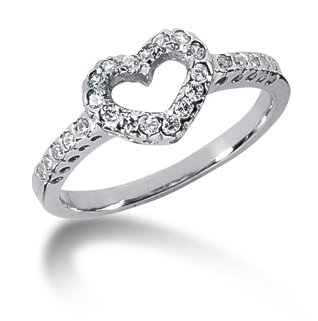 Diamond Heart Rings: A Winning Hand