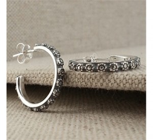 silver-flower-hoop-earrings