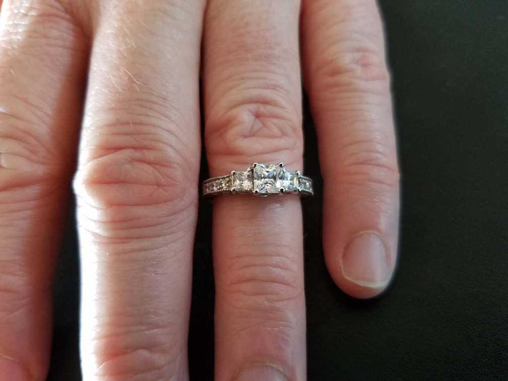 best selling princess-cut diamond engagement ring