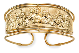 gold-bangle-bracelet